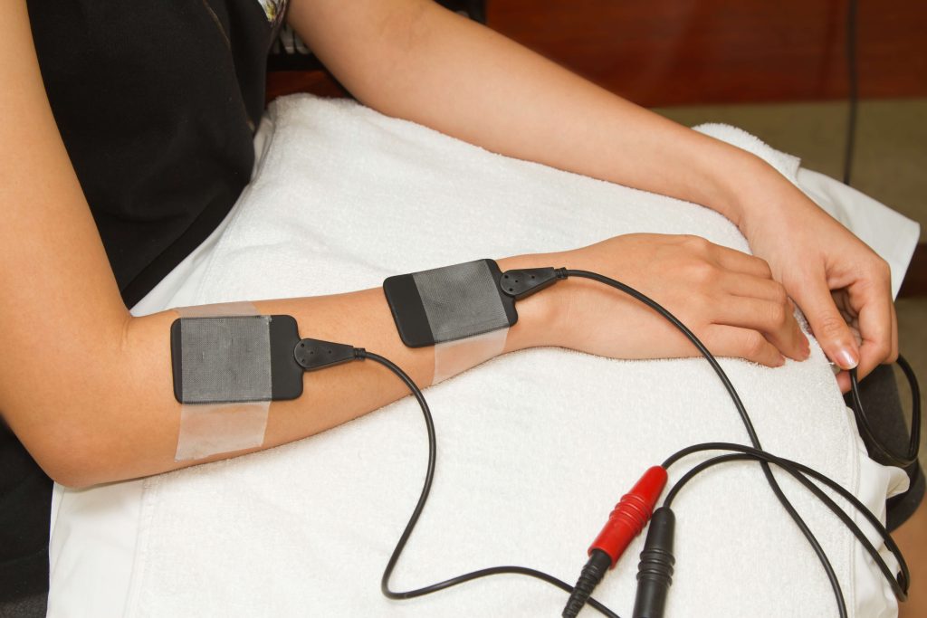 How can tendinitis in the forearm be treated during physical therapy? shutterstock 124700350 physical therapy