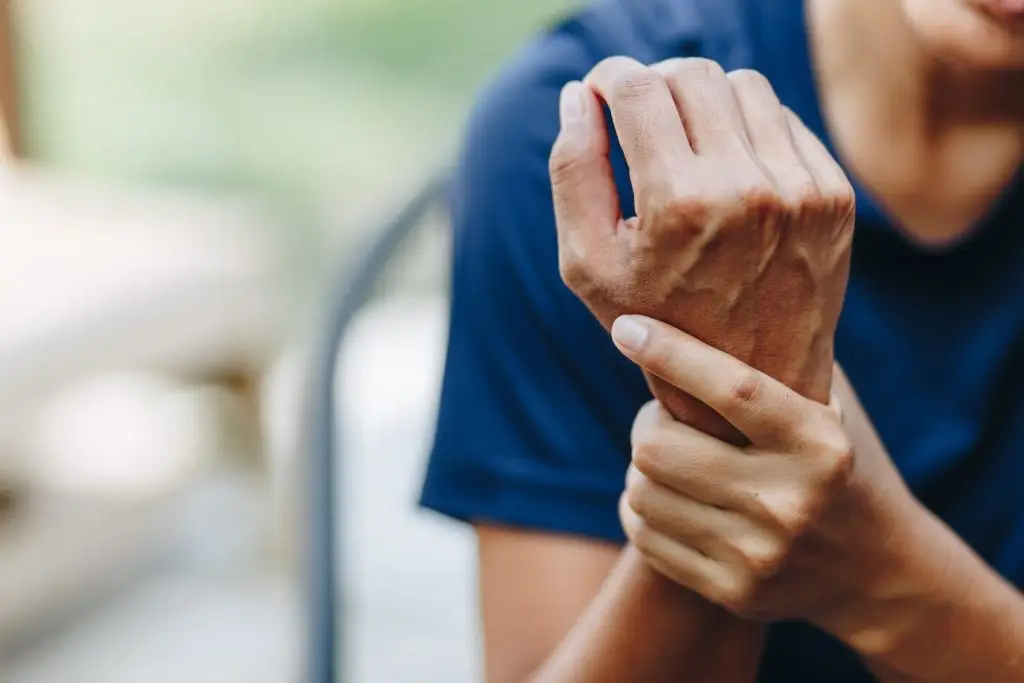 do i have a repetitive strain injury in my hand? repetitive stress injuries