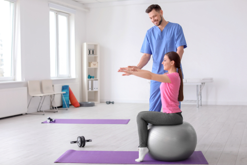 How to stop dizziness naturally with physical therapy