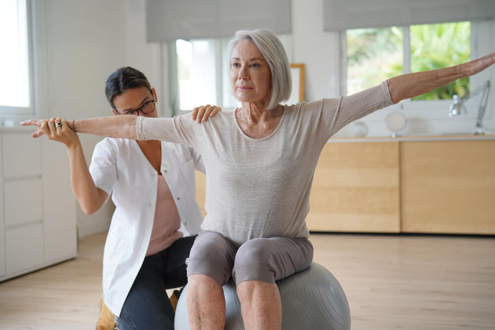 4 physical therapist-recommended core exercises that can help you build strength shutterstock 1212257431 4 physical therapist-recommended core exercises that can help you build strength