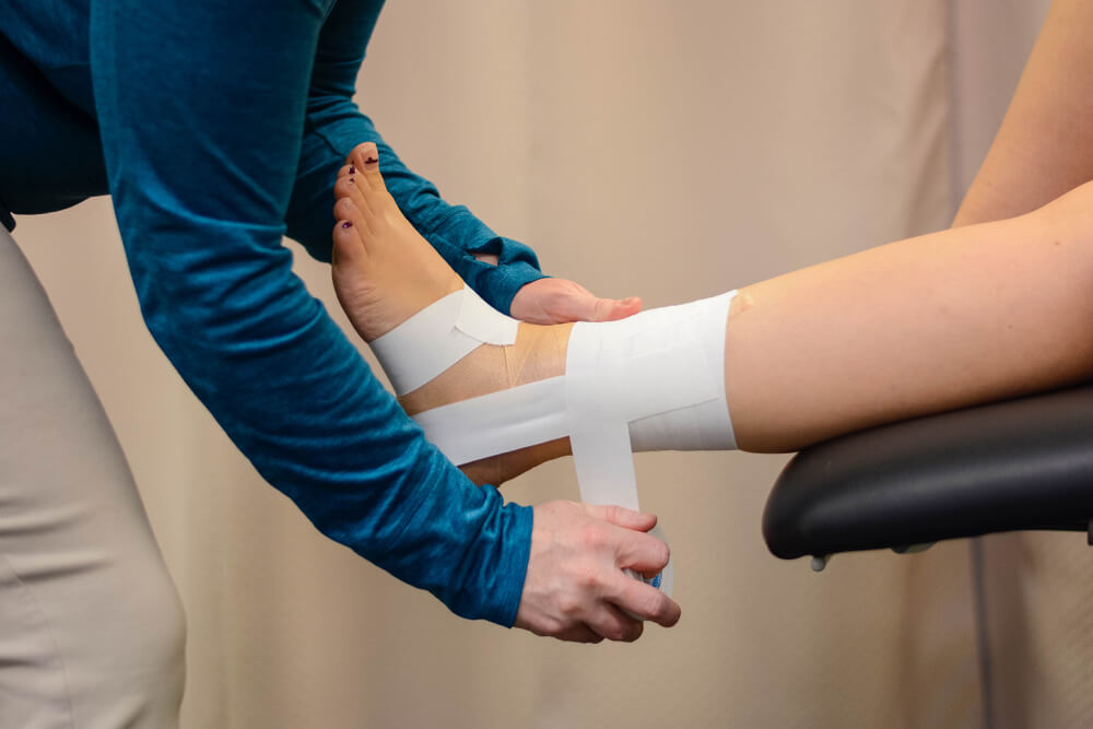 When can I go back to work after an ankle sprain? shutterstock 1430770904 When can I go back to work after an ankle sprain?