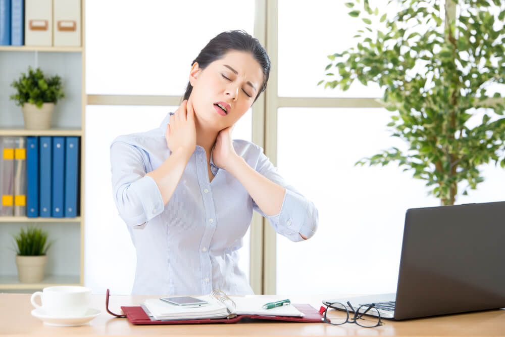 Pain in the neck when breathing: Why you’re feeling it and what PT can do about it shutterstock 443695903 Pain in the neck when breathing: Why you’re feeling it and what PT can do about it