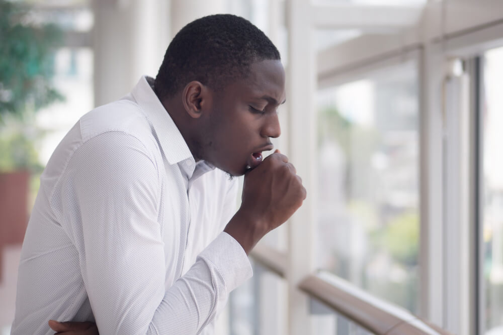 Why am I feeling back pain when coughing? shutterstock 1279587436 Why am I feeling back pain when coughing?